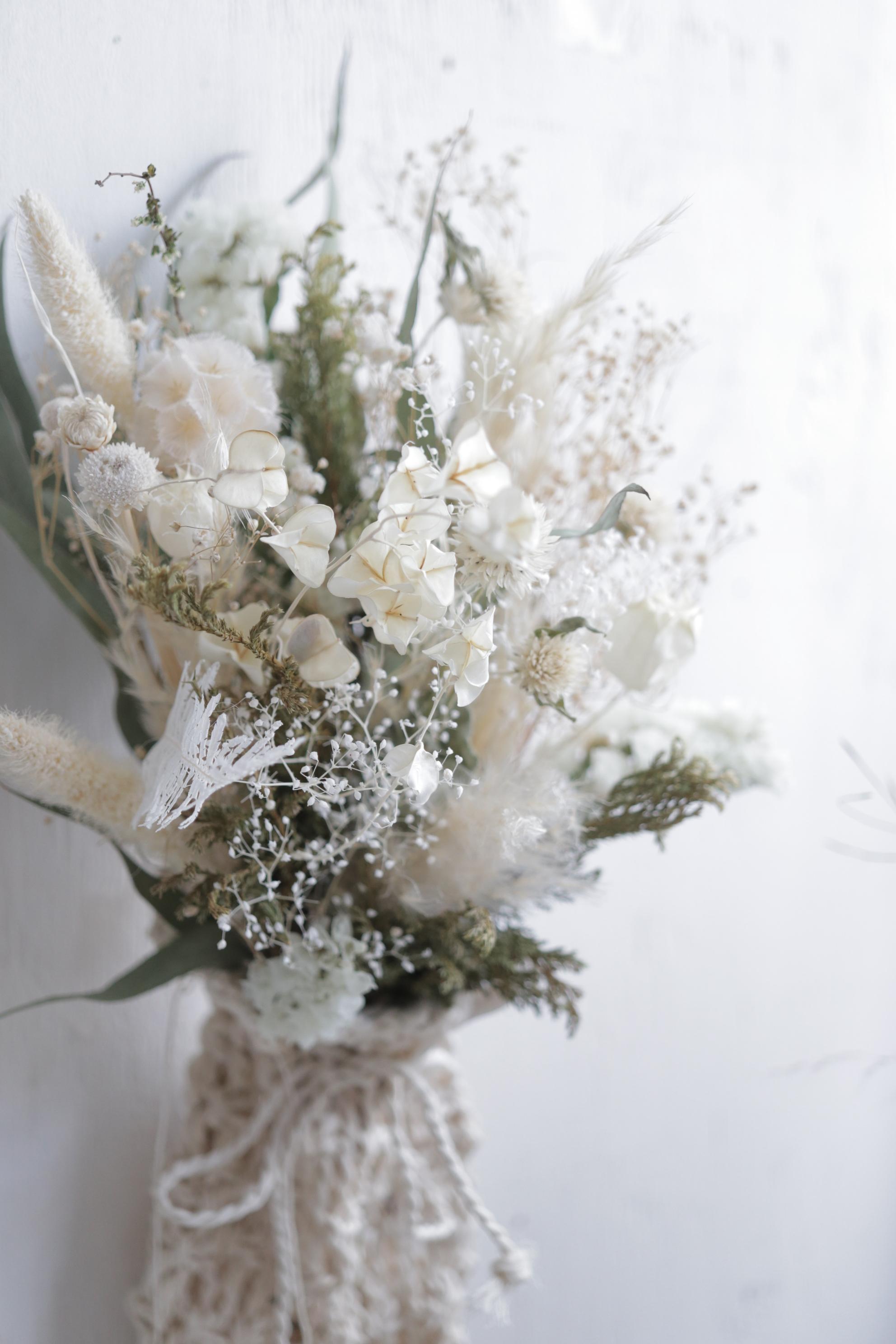 マクラメポシェットにホワイトグリーンの花束を＊壁掛けに/母の日ギフト2026 | 5枚目